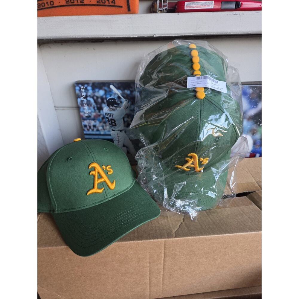Oakland A’s Athletics Cap Snapback MLB Adult One Size Fits All Dark Green